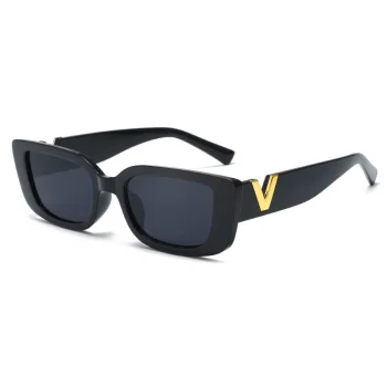 Stylish Retro Sunglasses for Women