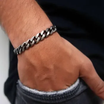 Men's stainless steel Cuban chain bracelet in grey vintage finish