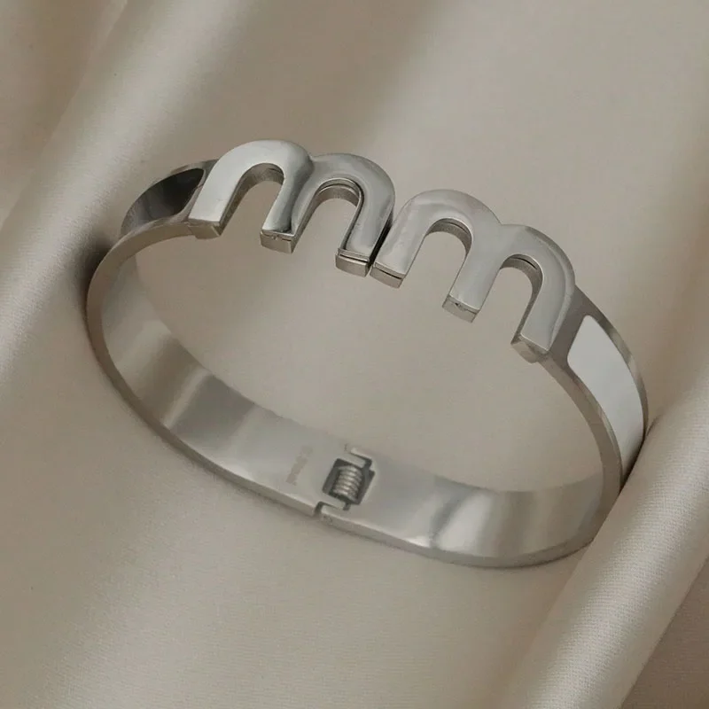 J0204-S