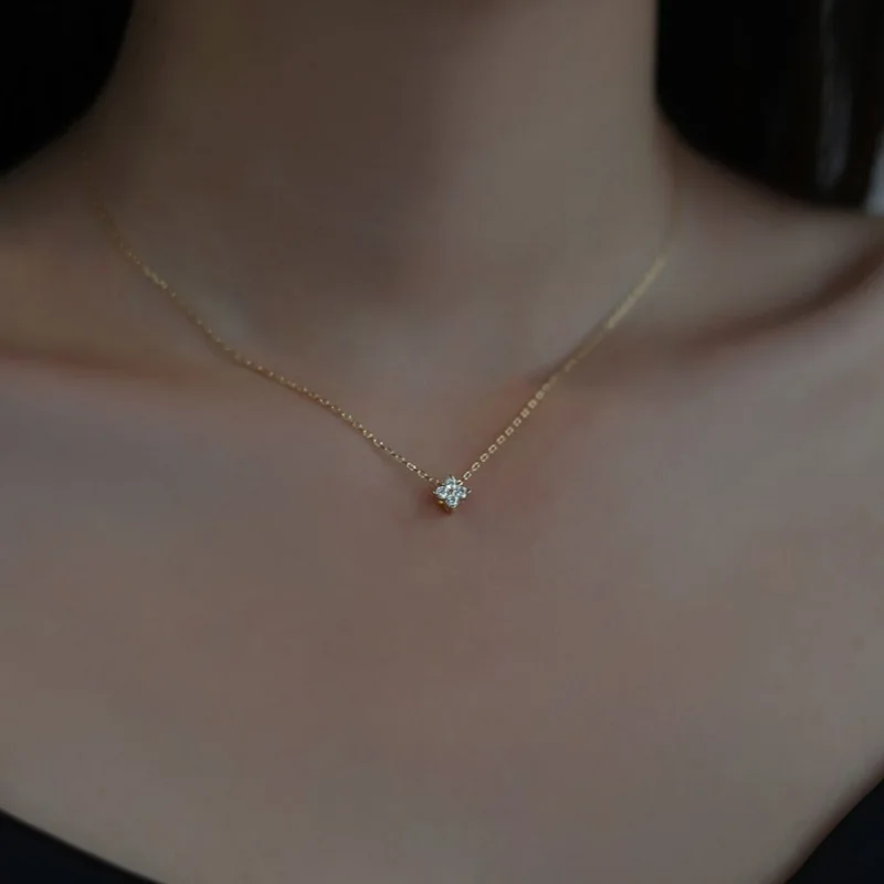 Anziw Lucky Clover Necklace Four Leaf Certified D0.40CT Moissanite Pendant Solid 925 Sterling Silver Women's Charm Jewelry Gift