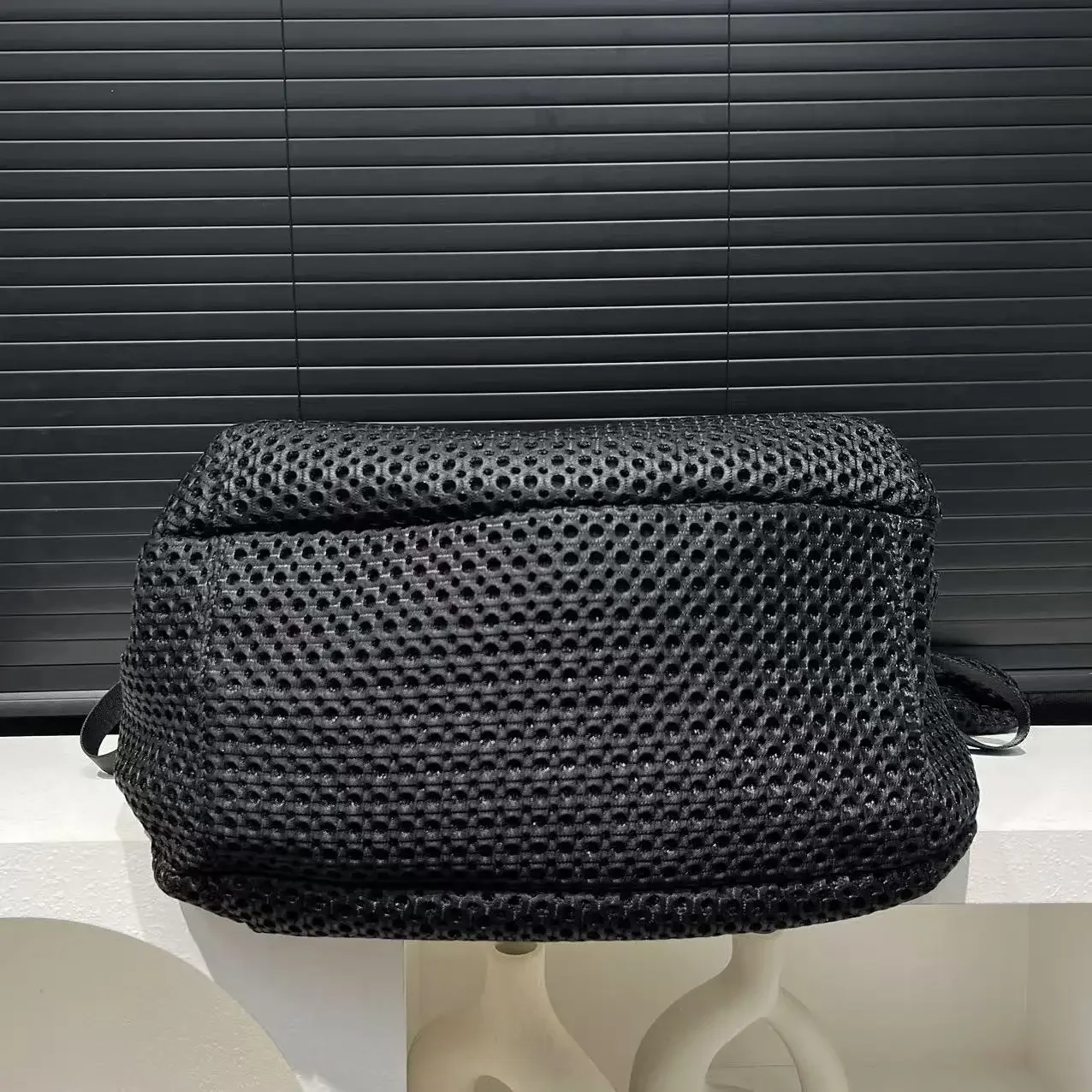 Ladies' fashionable mesh nylon lightweight diagonal cross bag with large capacity stitching casual shoulder bag